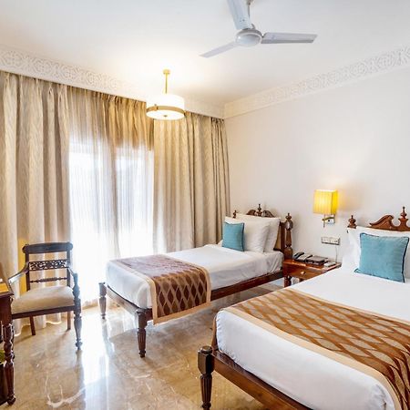 Evershine Resort & Spa Mahābaleshwar Esterno foto