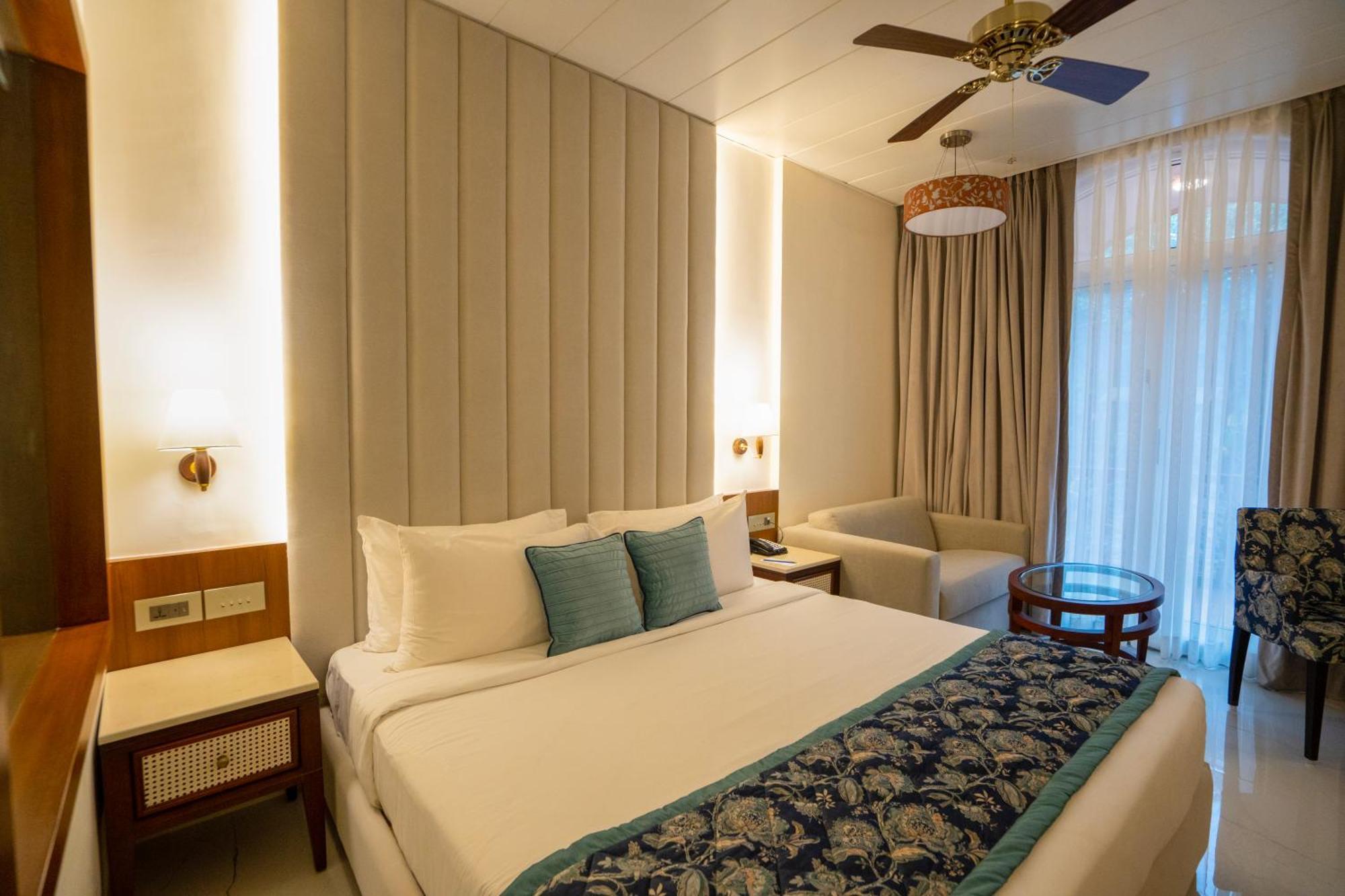 Evershine Resort & Spa Mahābaleshwar Esterno foto
