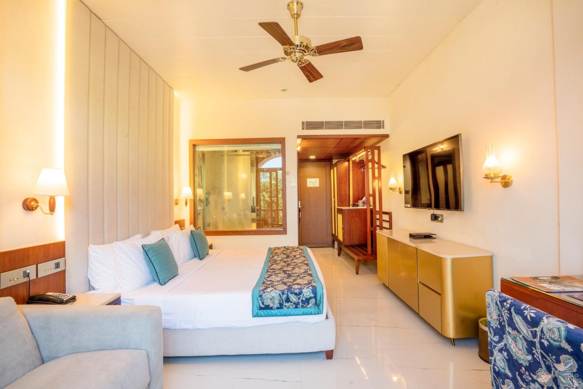 Evershine Resort & Spa Mahābaleshwar Esterno foto