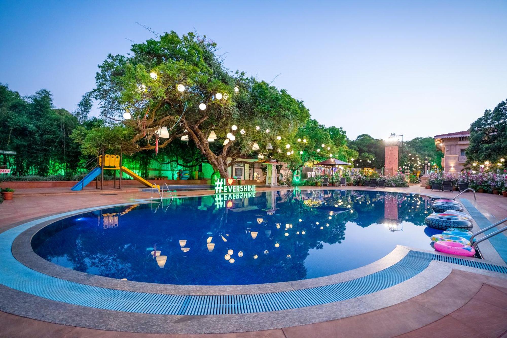 Evershine Resort & Spa Mahābaleshwar Esterno foto