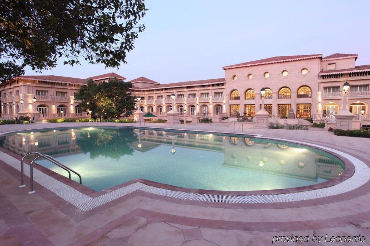 Evershine Resort & Spa Mahābaleshwar Servizi foto