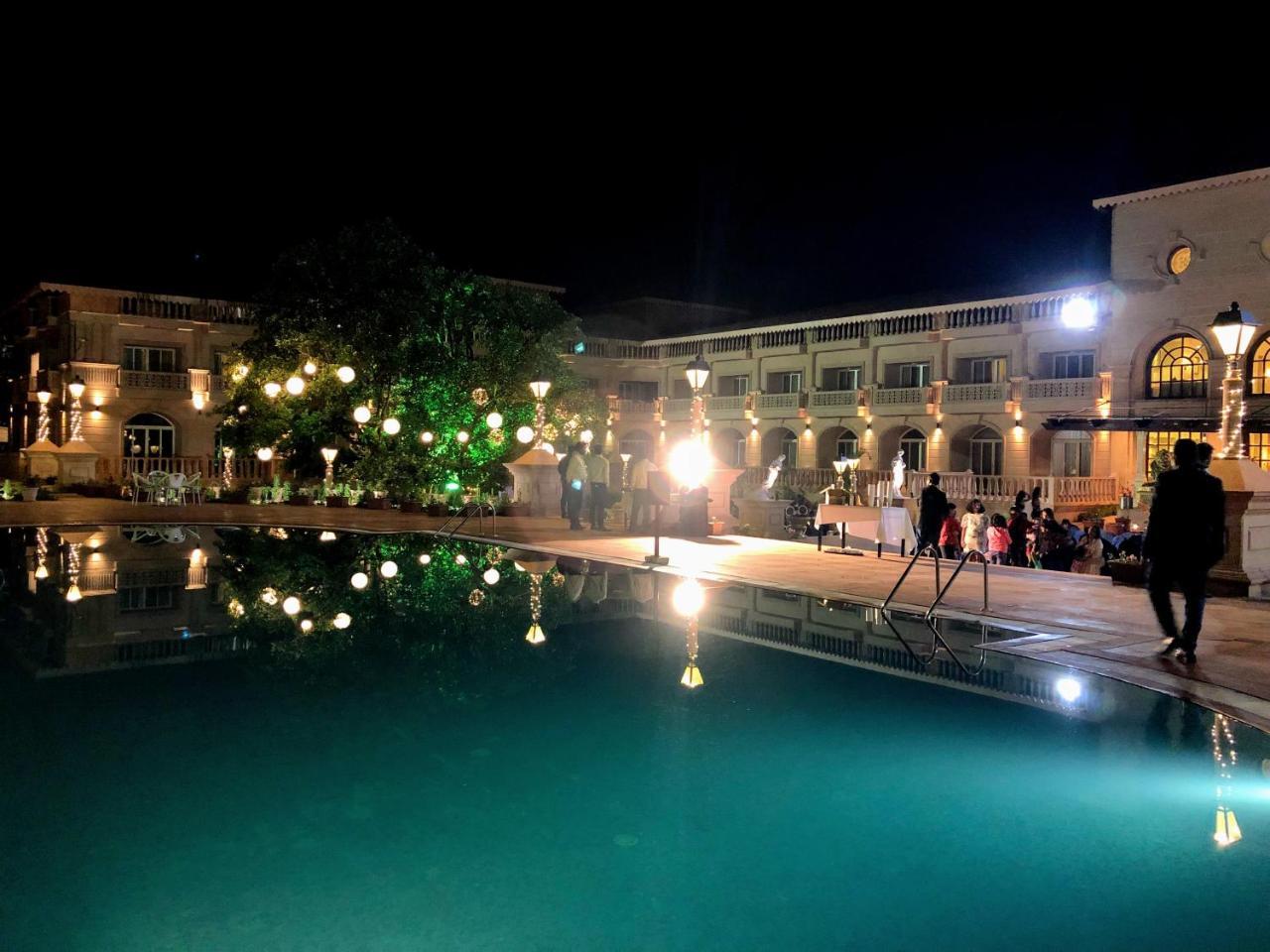 Evershine Resort & Spa Mahābaleshwar Esterno foto